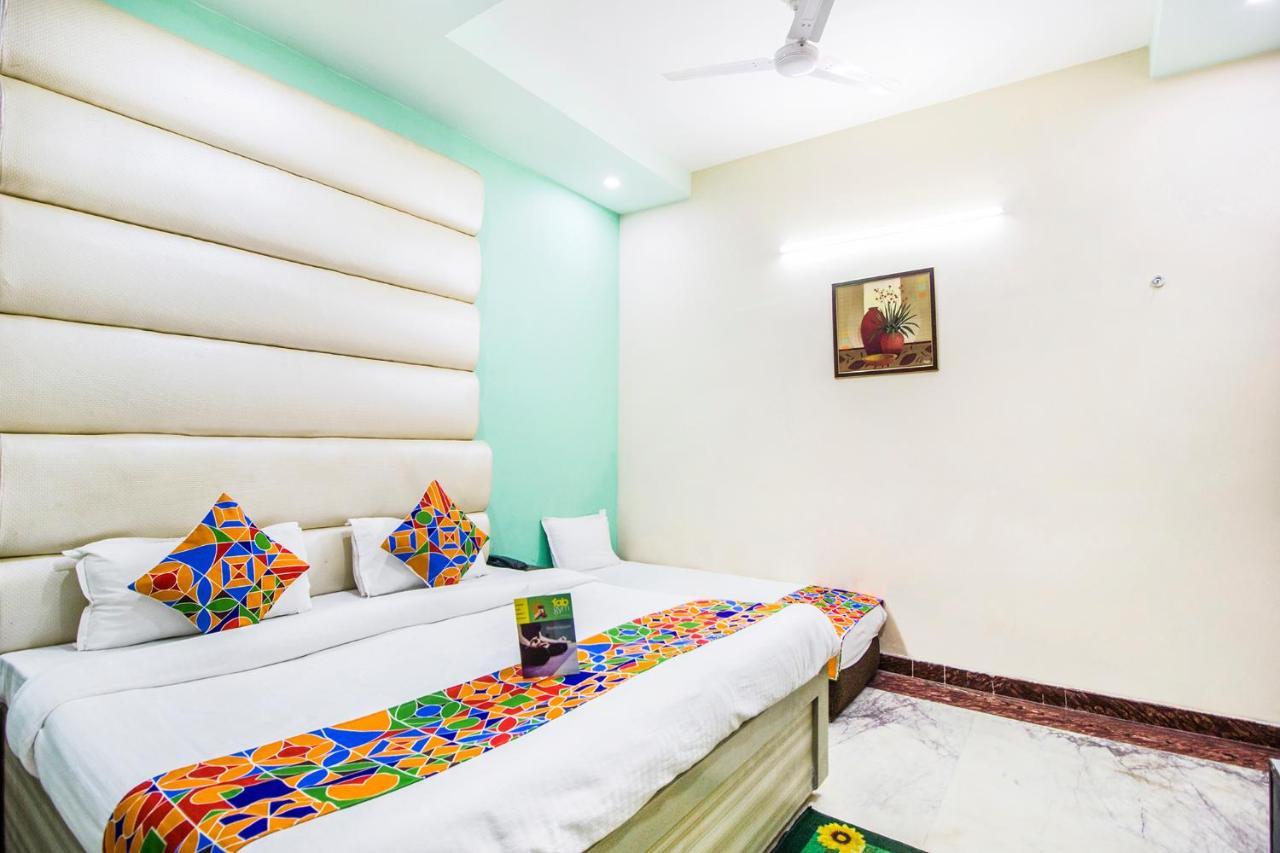 Fabhotel Plus Maniram Palace Agra  Exterior photo